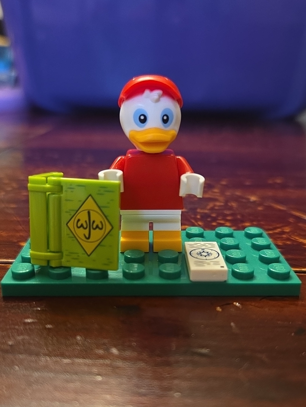 LEGO Huey Duck Minifigure